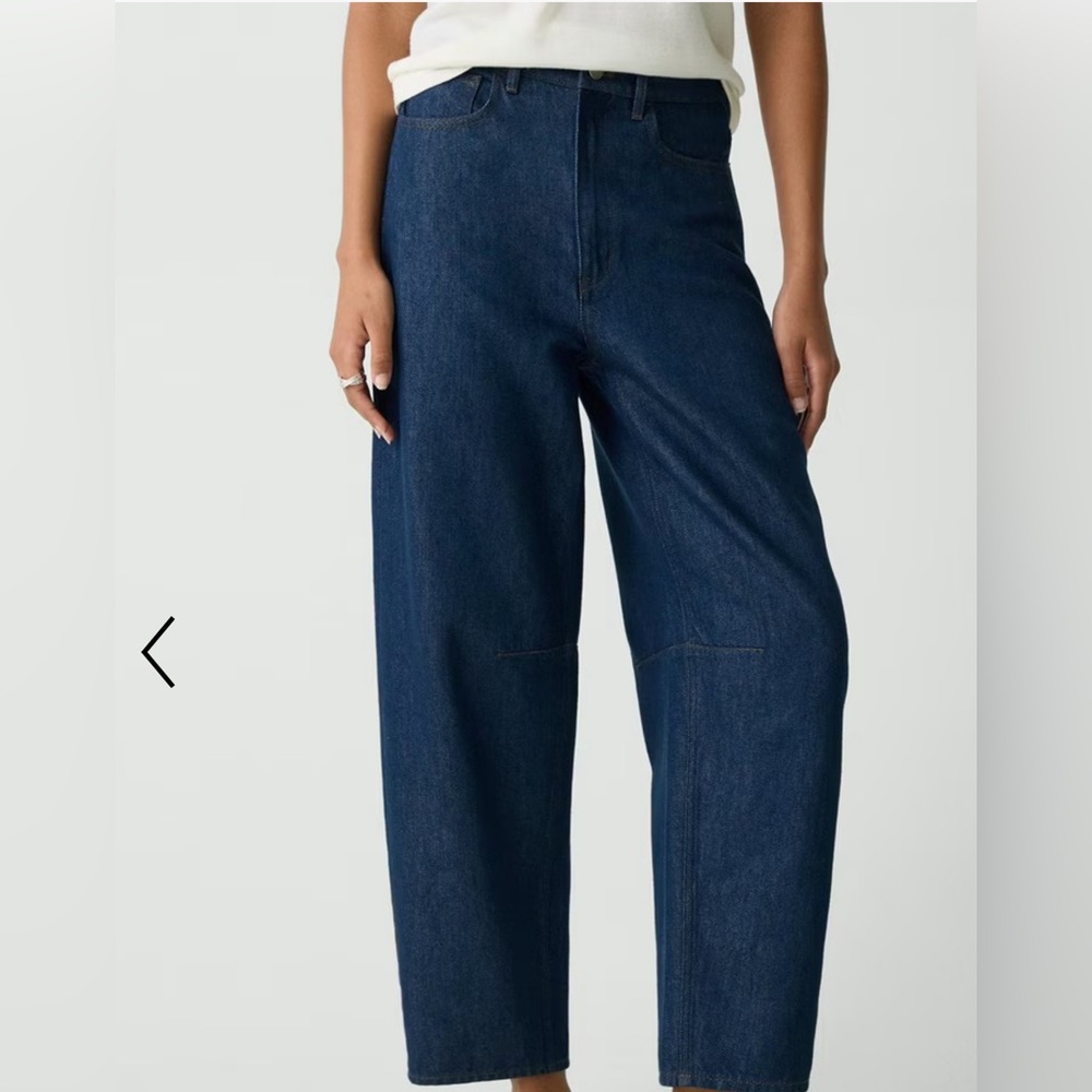 THEORY (FINAL PRICE) Cropped Barrel Pant in Relaxed Denim - Indigo - Size: 29